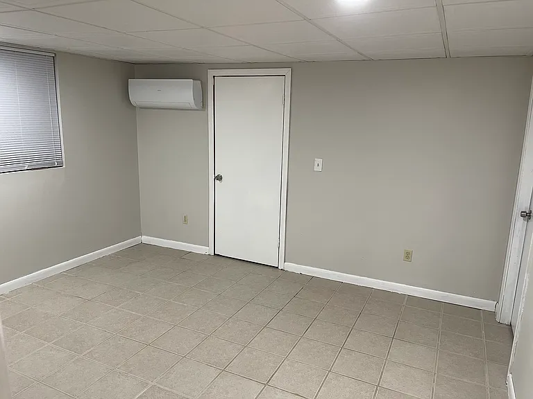 31 Friendship St #1 — Photo 4