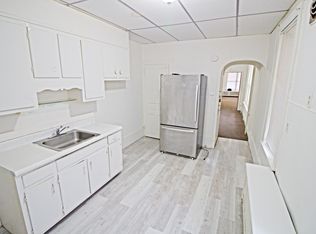 1016 N 11th St #1F, Reading, PA 19604