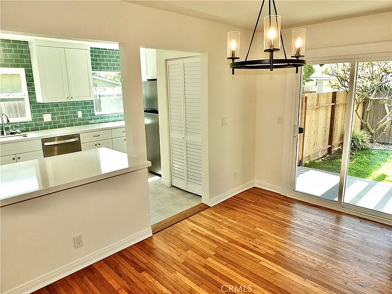 4036 E Vermont St — Photo 12