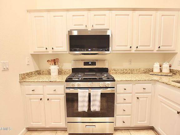 4th image of 3337 E BEARDSLEY Road