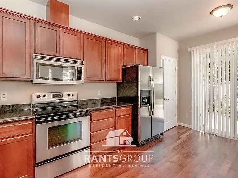 4724 Stonegate St SE — Photo 9