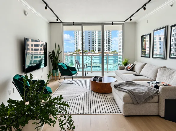 350 SE 2nd St #11, Fort Lauderdale, FL 33301