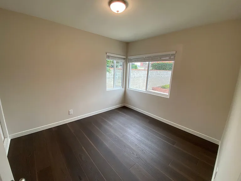 1318 Teri Ave — Photo 24