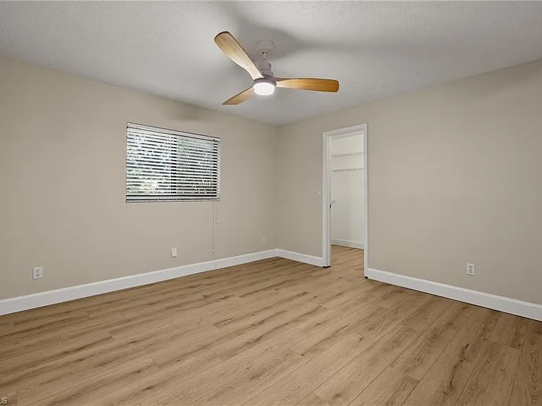 194 Wickliffe Dr — Photo 20