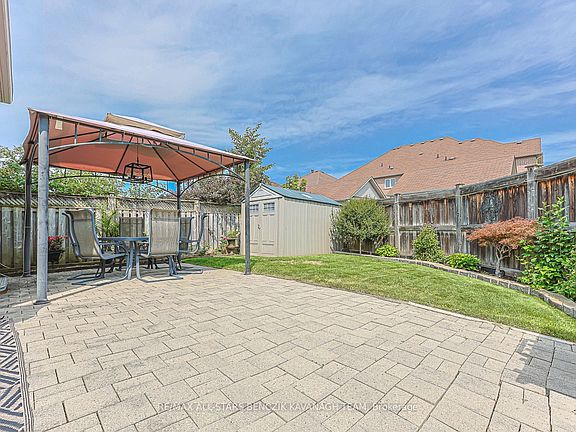 4th image of 57 Outlook Terrace Dr
