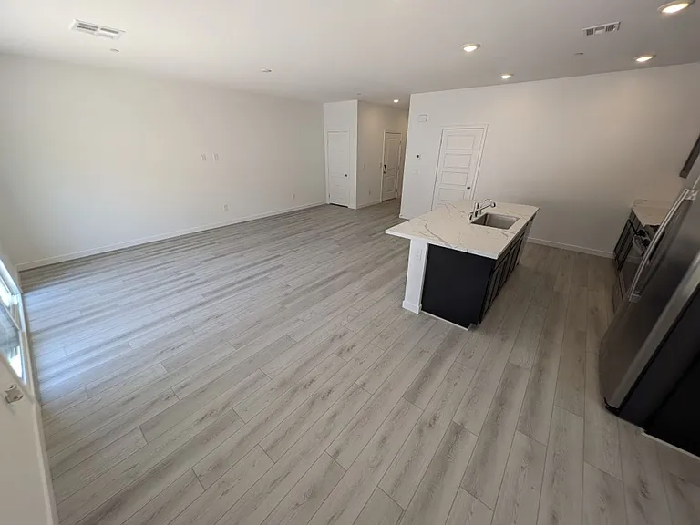 3339 Dancing Waters St — Photo 3