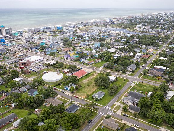 3rd image of 316 (C) Cape Fear Boulevard