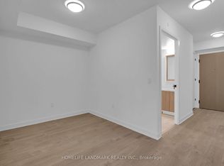 36 Zorra St #522, Toronto, ON M8Z 0G5
