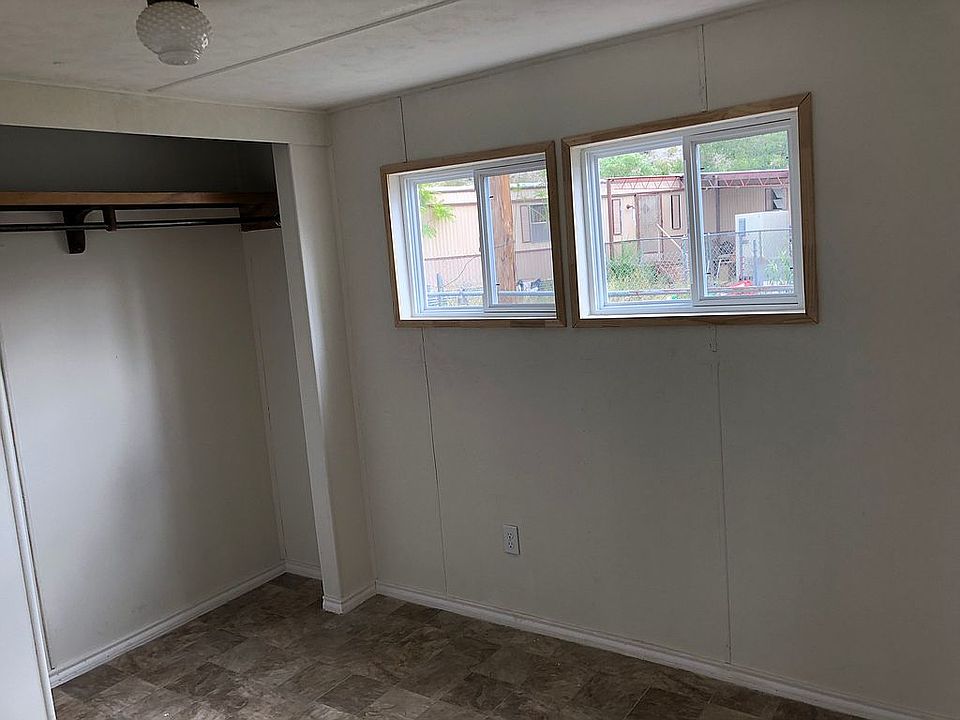 1st image of 115 Findley Ct