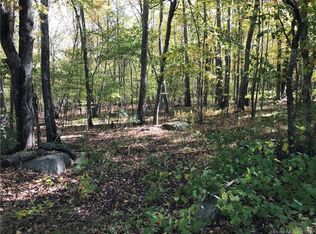 169 Cherry Hill Rd, Pomfret Center, CT 06259