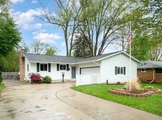 1101 Scott St, Midland, MI 48642