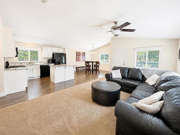 5th image of 6239 Plymouth Rock Ln
