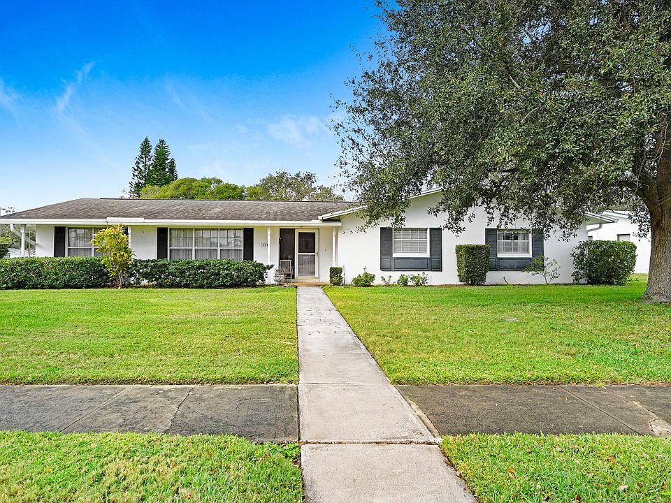 1st image of 3548 Royal Oak Dr