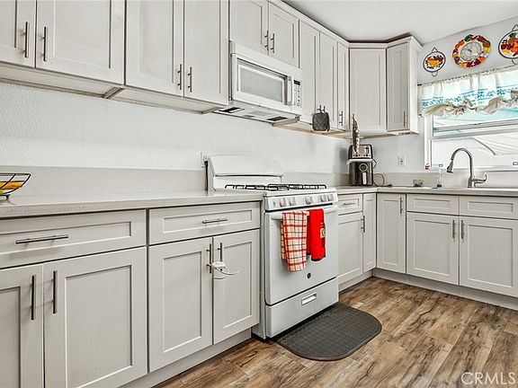 3rd image of 6546 Foster Bridge Blvd