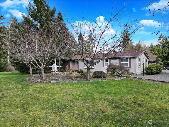 2nd image of 19811 75th Avenue E