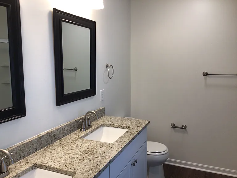 1284 Candora St — Photo 4