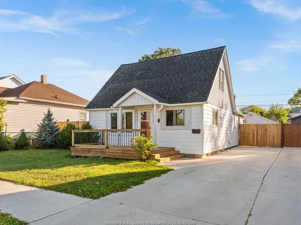 1540 Saint Luke Rd, Windsor, ON N8Y 3N3