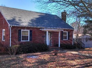 106 Courthouse Rd, Blackstone, VA 23824