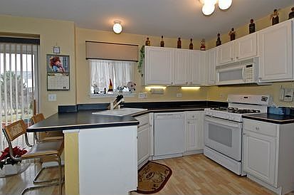 4th image of 1449 N Blackhawk Cir