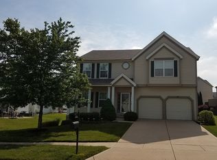 342 Greenshire Ln, Dardenne Prairie, MO