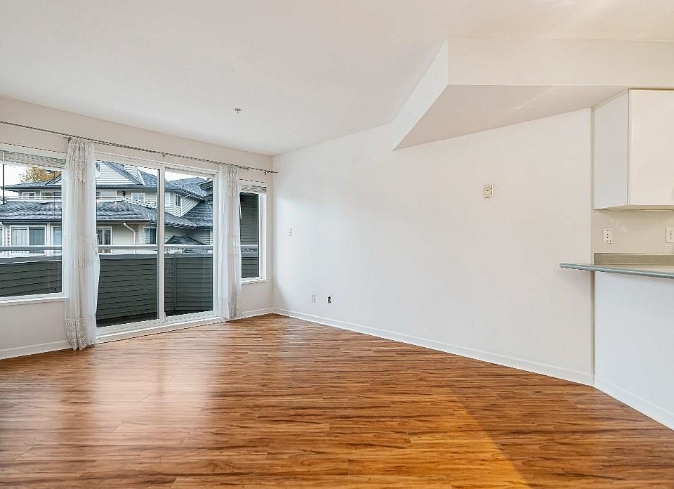 12130 80th Ave Surrey, BC, V3W0V2 Apartments for Rent Zillow