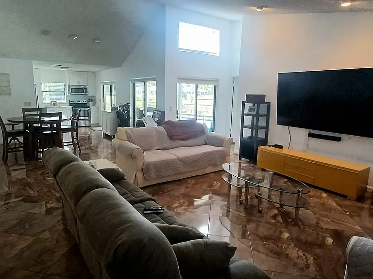 10544 Fenway Pl — Photo 19