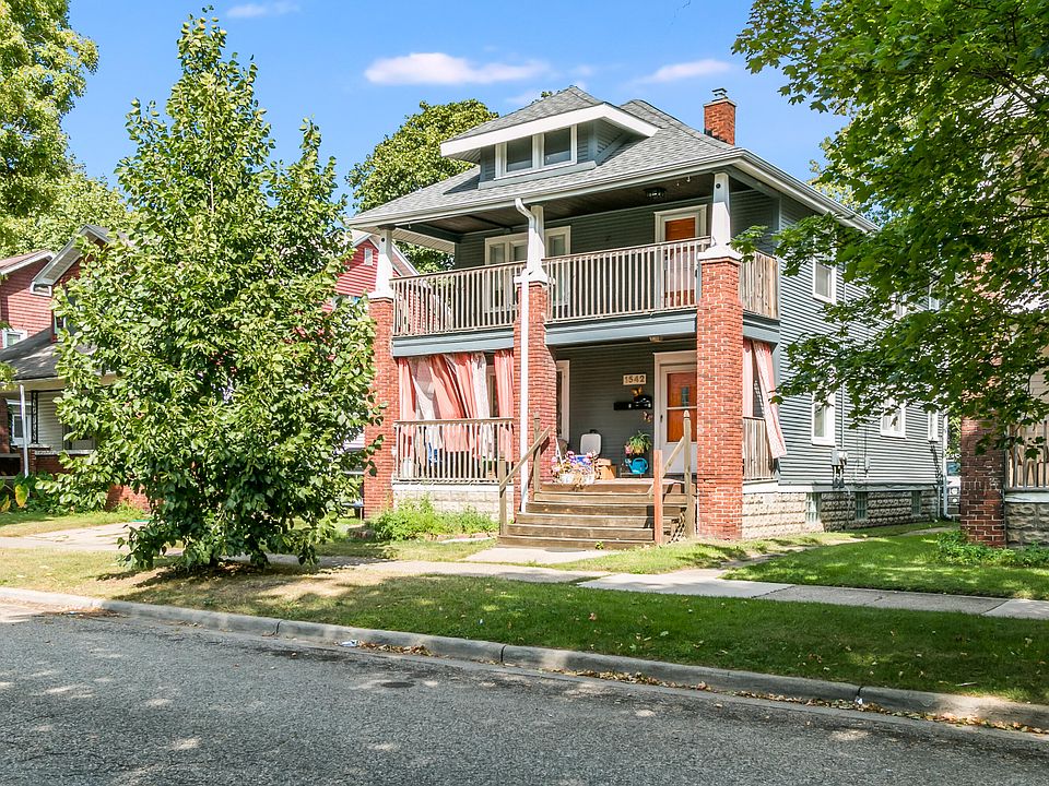 1st image of 1542 Quarry Ave NW