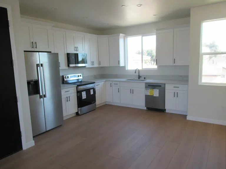 9622 Belmont St #9622 — Photo 3