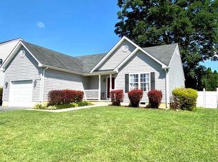 615 Edwardian Ln, Waynesboro, VA 22980