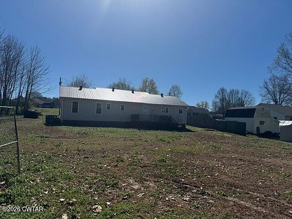 2nd image of 8 Birdsong Ln