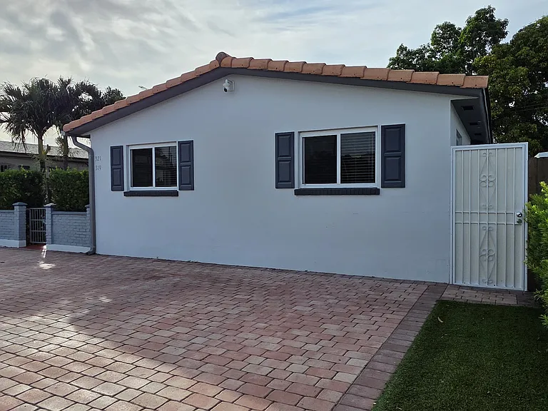 319 Beacom Blvd — Photo 2