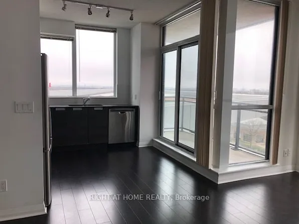 75 Eglinton Ave W, Mississauga, ON