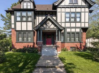 820 N Johnson St, Bay City, MI 48708