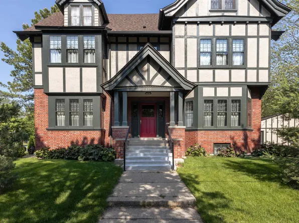 820 N Johnson St, Bay City, MI 48708