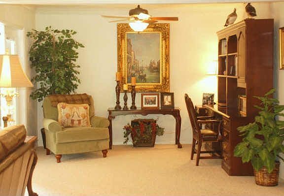3rd image of 301 Shady Hill Dr
