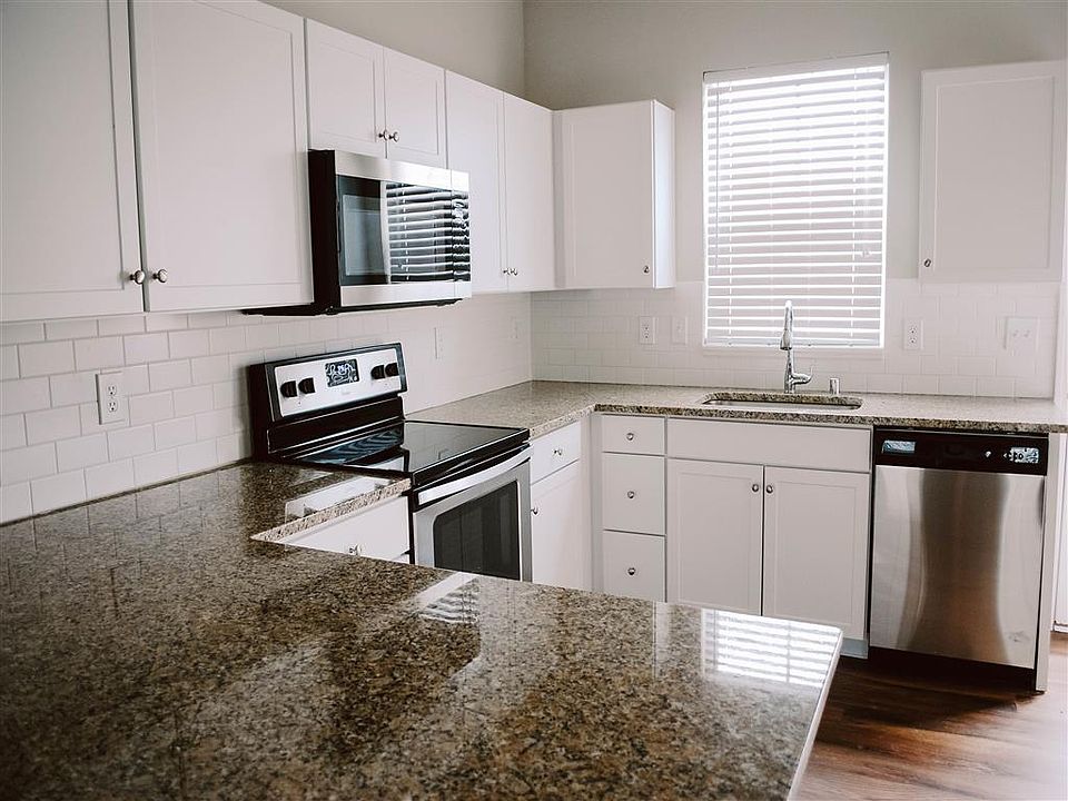 1st image of 700 Landis Ridge Dr #4192117