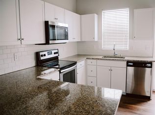 700 Landis Ridge Dr #4192117, Louisville, KY 40245