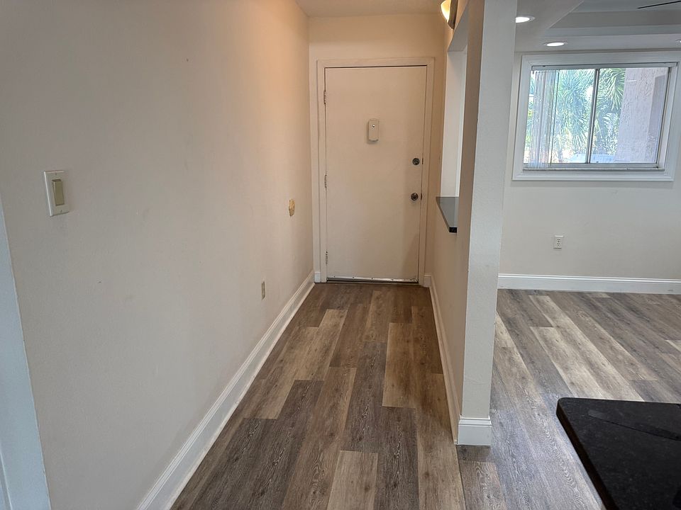 1st image of 4309 Mariner Way APT 203
