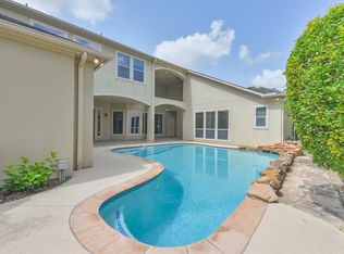 6 Blooming Grove Ln, Houston, TX 77077