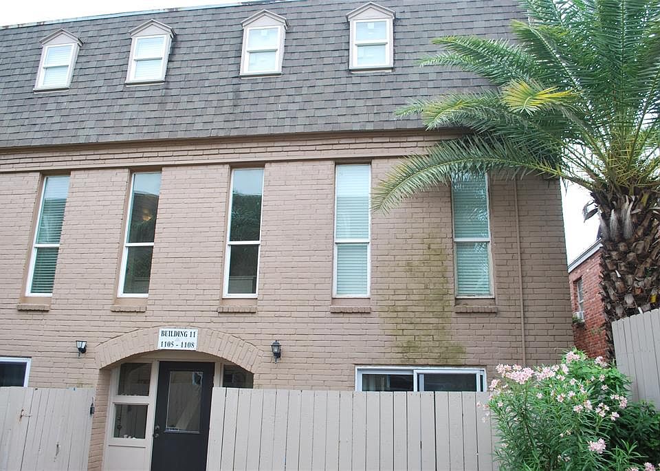 1st image of 215 Post Office St APT 1105
