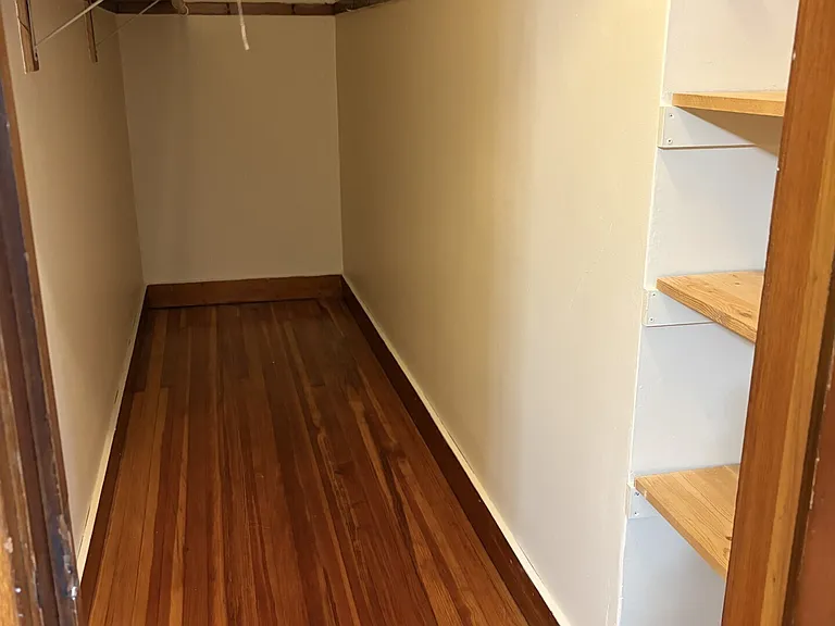 18 Broad St #3 — Photo 10