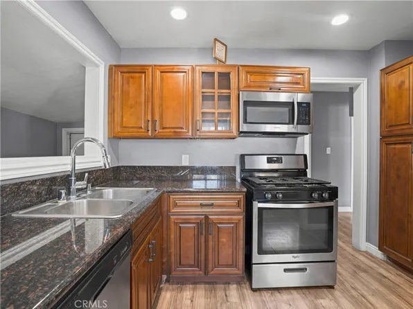 839 W 30th St, San Bernardino, CA 92405