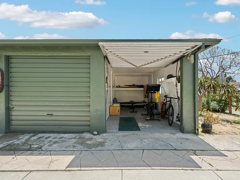 4070 Rosabell St #1 — Photo 30