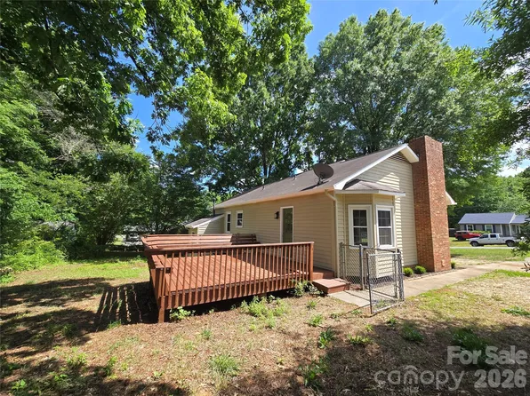 2306 Firmin Ct, Gastonia, NC 28056