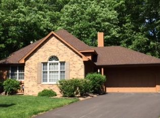 86 Cascade Cir, Chanhassen, MN 55317