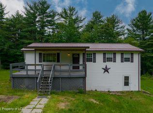 221 Coolbaugh Mountain Rd, Falls, PA 18615