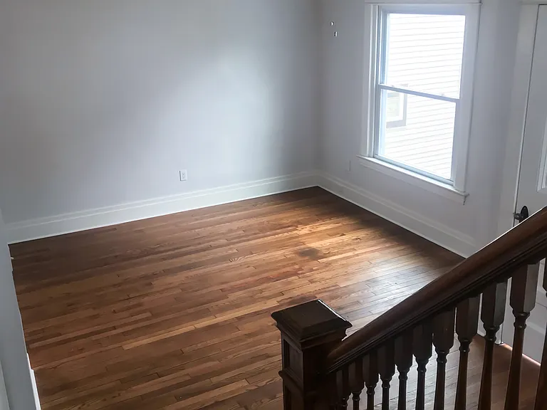 42 Myron Ave — Photo 6