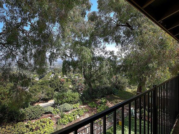 5th image of 1078 Miramonte Dr APT 8