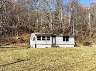 239 Campbells Mountain Rd, Tyro, VA 22976