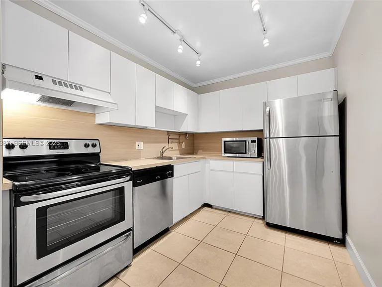 8261 SW 128th St #207 — Photo 10